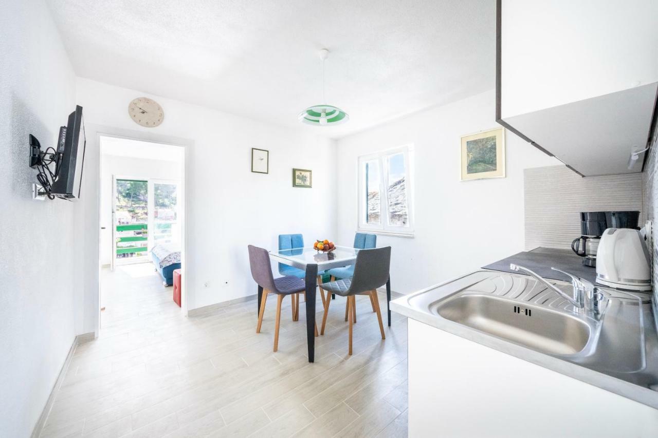 Apartmani Ada 1 Povlja  Zewnętrze zdjęcie